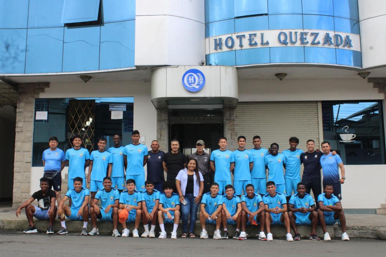 Hotel Quezada Hermanos Santo Domingo de los Colorados Ngoại thất bức ảnh